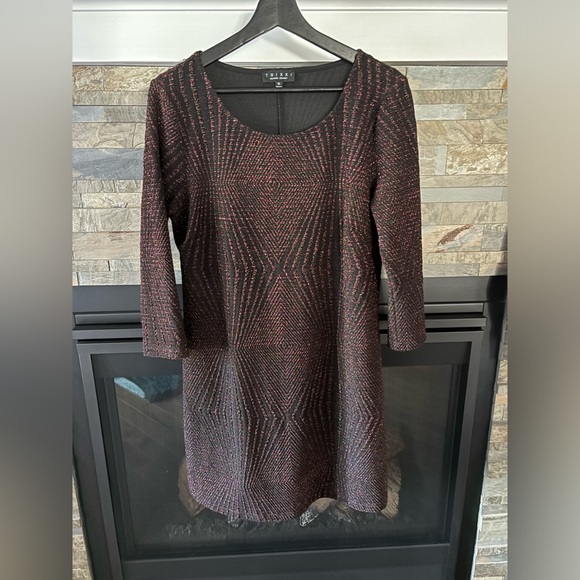 Trixxi | Festive Shimmering Dress | Women’s XL - Picture 4 of 7
